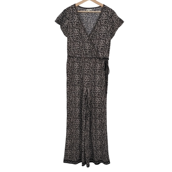 Max Studio | printed jumpsuit - Picture 2 of 10